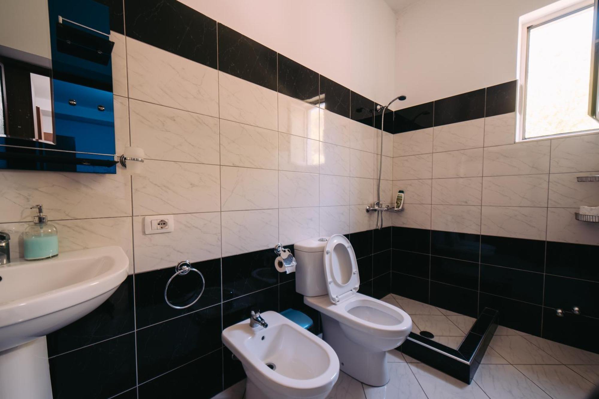 Hotell Skrapari