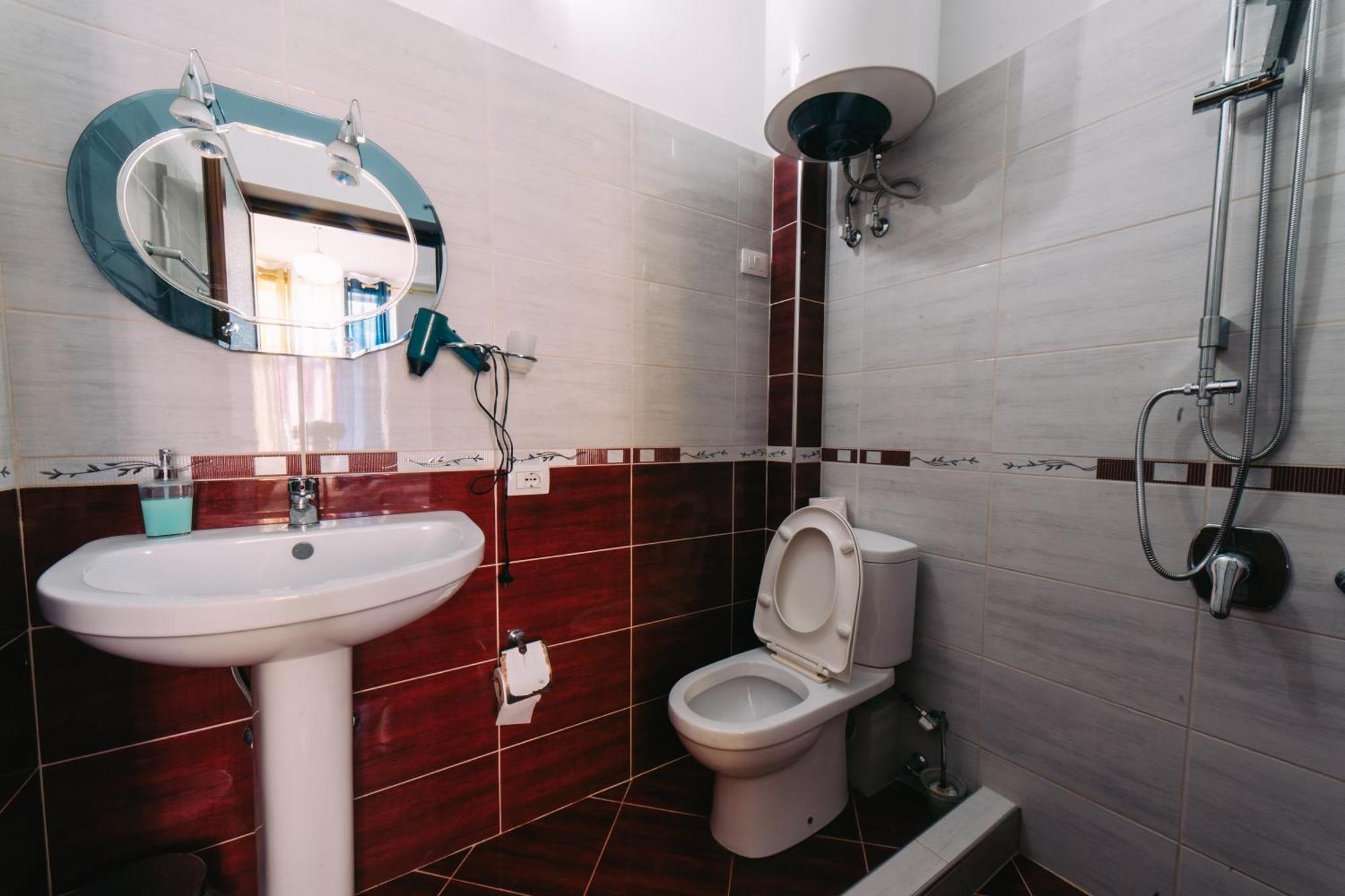 Hotell Skrapari Zhaban