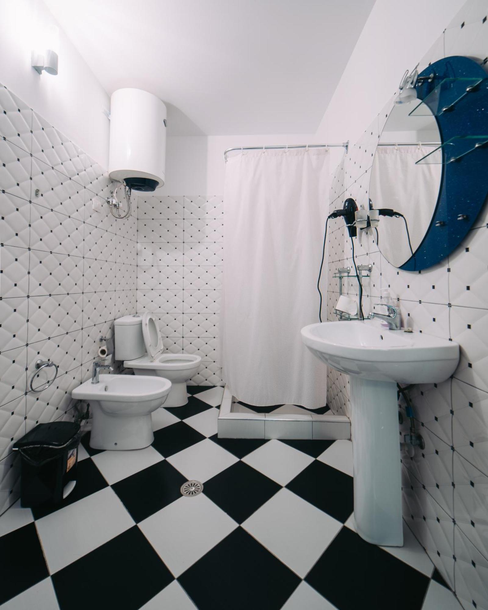 Hotell Skrapari 3*