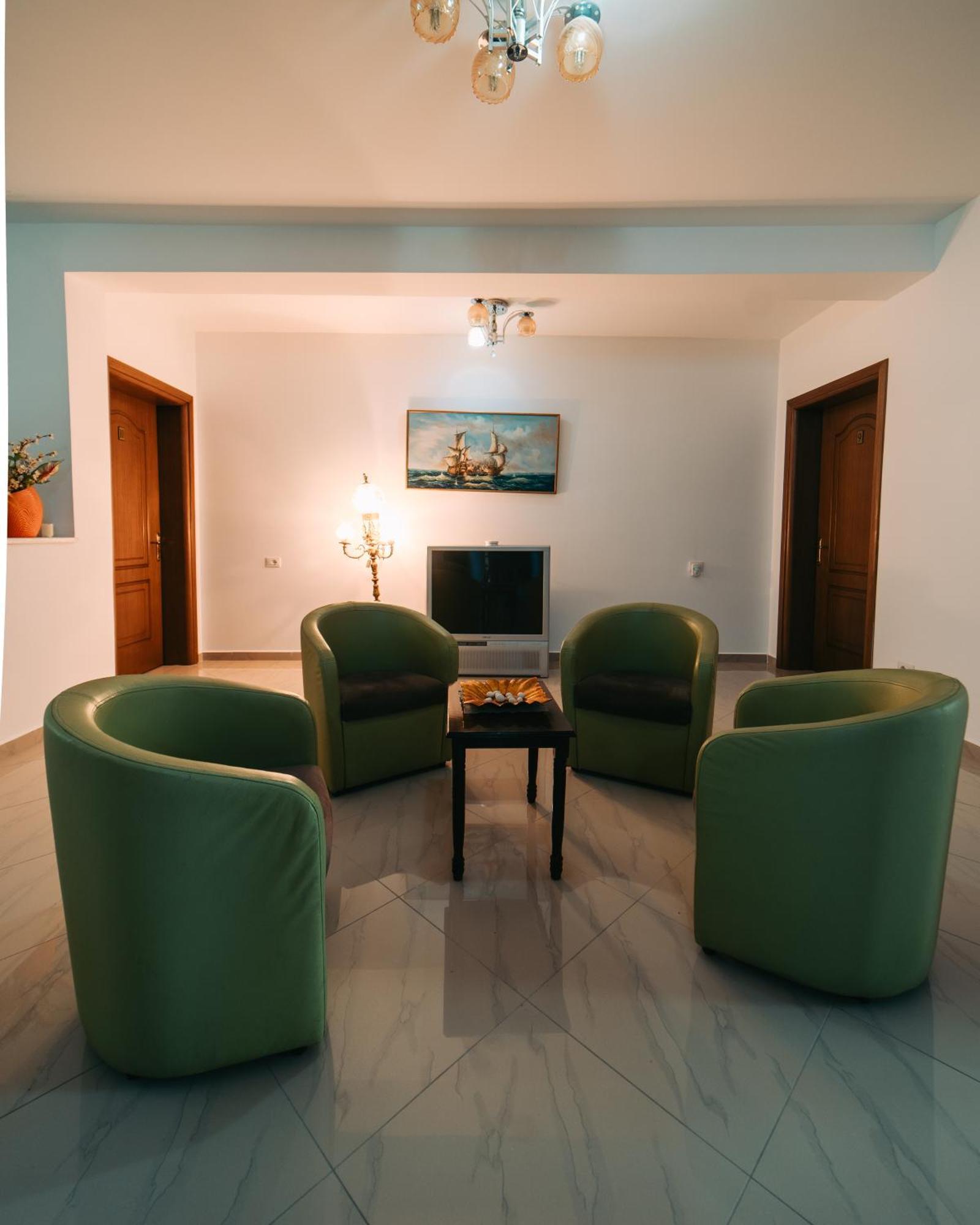 Hotel Skrapari 3*