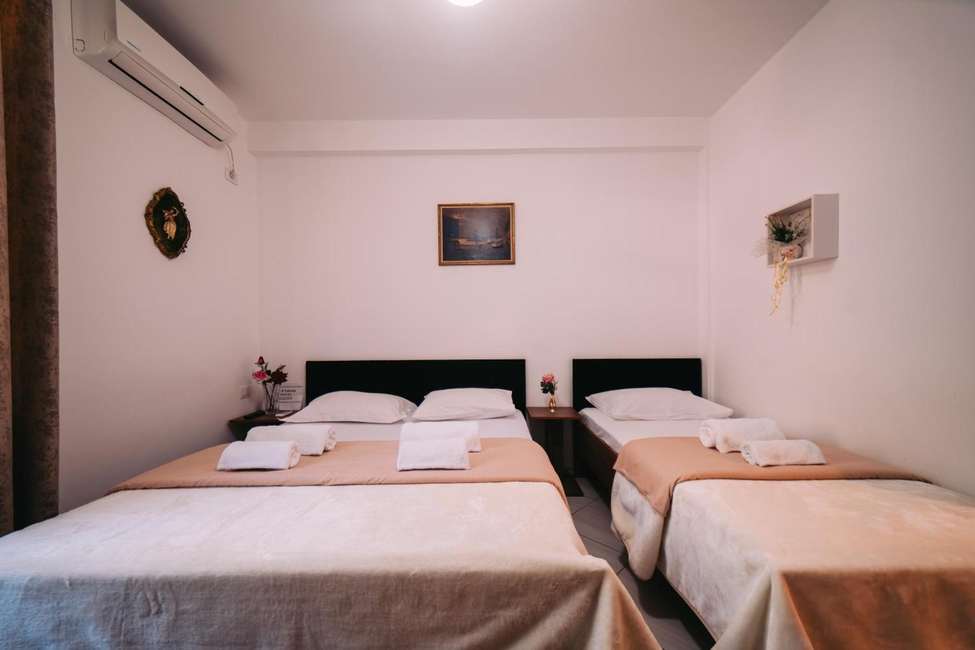 Hotel Skrapari Zhaban